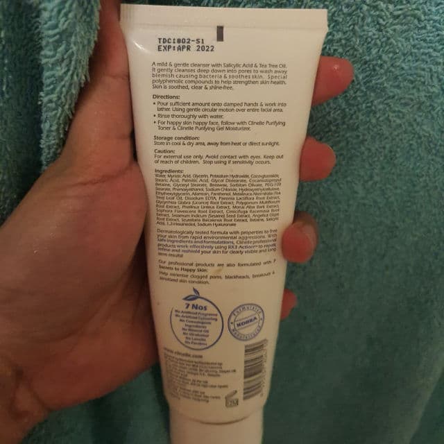Clinelle Purifying Cleanser review photo by StoneBucks