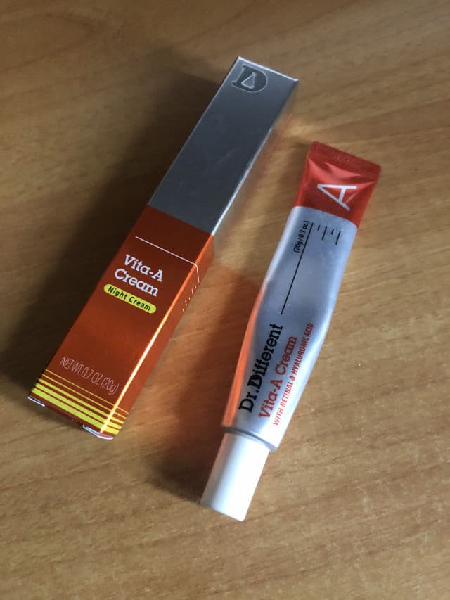 Dr.Different Vita A Cream review photo by Sunnysideup1