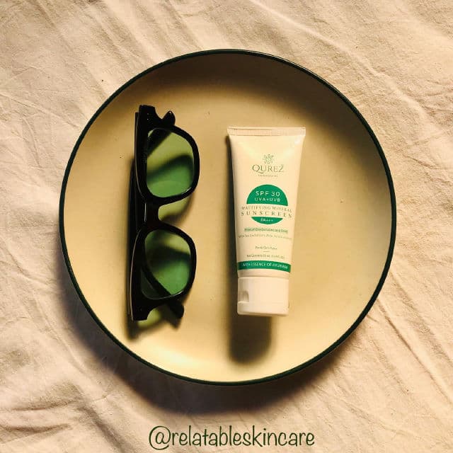 Qurez Mattifying Mineral Sunscreen SPF 30 review photo by TAABS