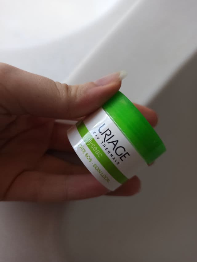 Uriage Hyseac SOS Paste review photo by TTulipan