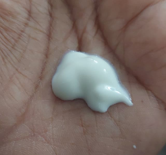 Keep Cool Soothe Bamboo Sun Essence review photo by Tapaswini