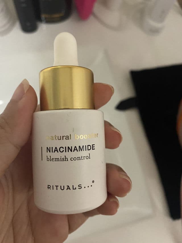 Rituals The Ritual of Namaste Niacinamide Natural Booster review photo by TaraGlow