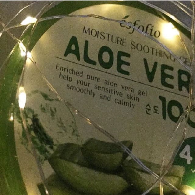 ESFOLIO Aloe Vera Moisture Soothing Gel review photo by TheGeekyBeaute