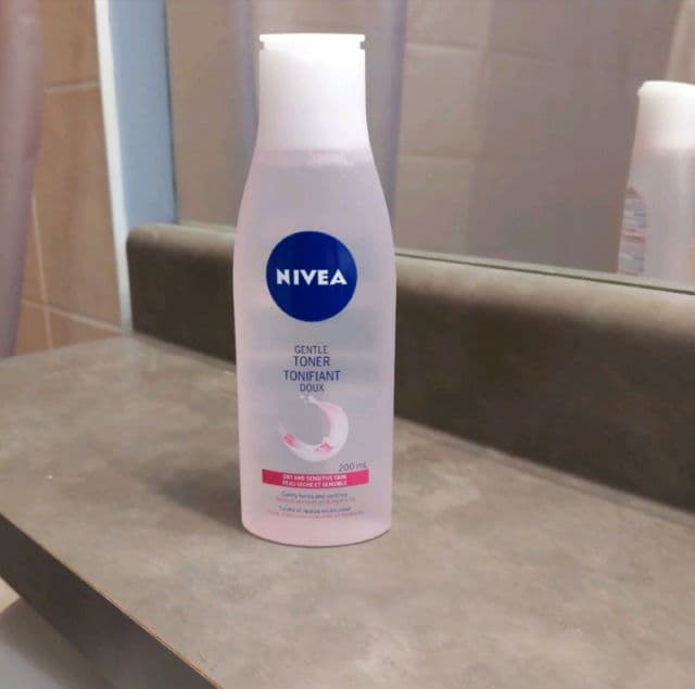 Nivea Soothing Toner Dry to Sensitive Skin review photo by TheLittleChikk