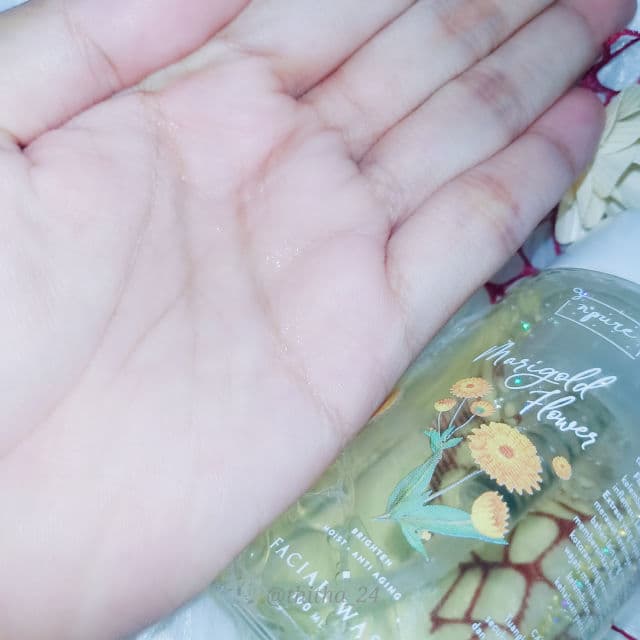 N'Pure Marigold Deep Cleansing Foaming Face Wash review photo by Thitha