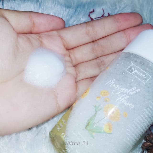 N'Pure Marigold Deep Cleansing Foaming Face Wash review photo by Thitha