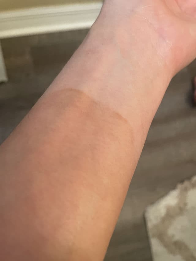 Isle of Paradise Medium Self-Tanning Drops review photo by TouchedbyKasandra