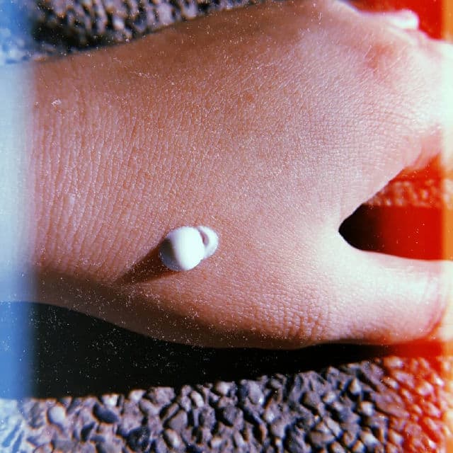 ESFOLIO Blue Flower Sun Cream SPF 50+/PA+++ review photo by Trace