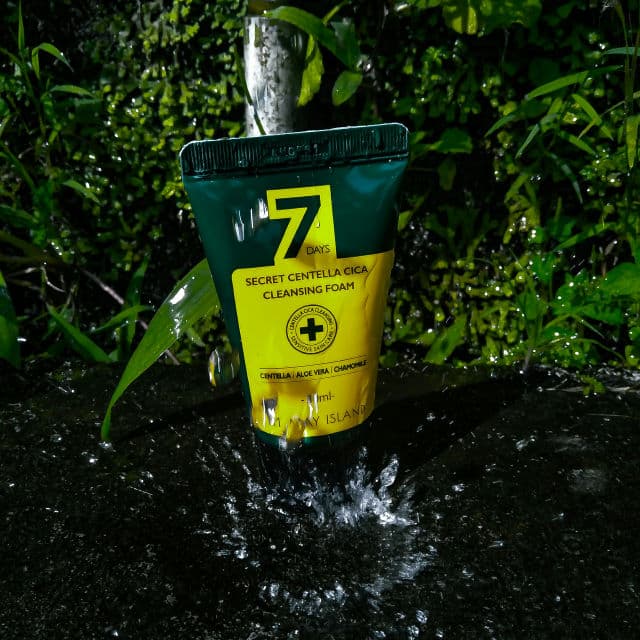 MAY ISLAND 7 Days Secret Centella Cica Cleansing Foam review photo by Trisnaar