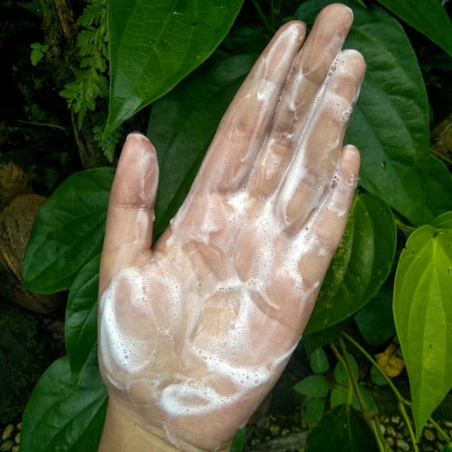 MAY ISLAND 7 Days Secret Centella Cica Cleansing Foam review photo by Trisnaar