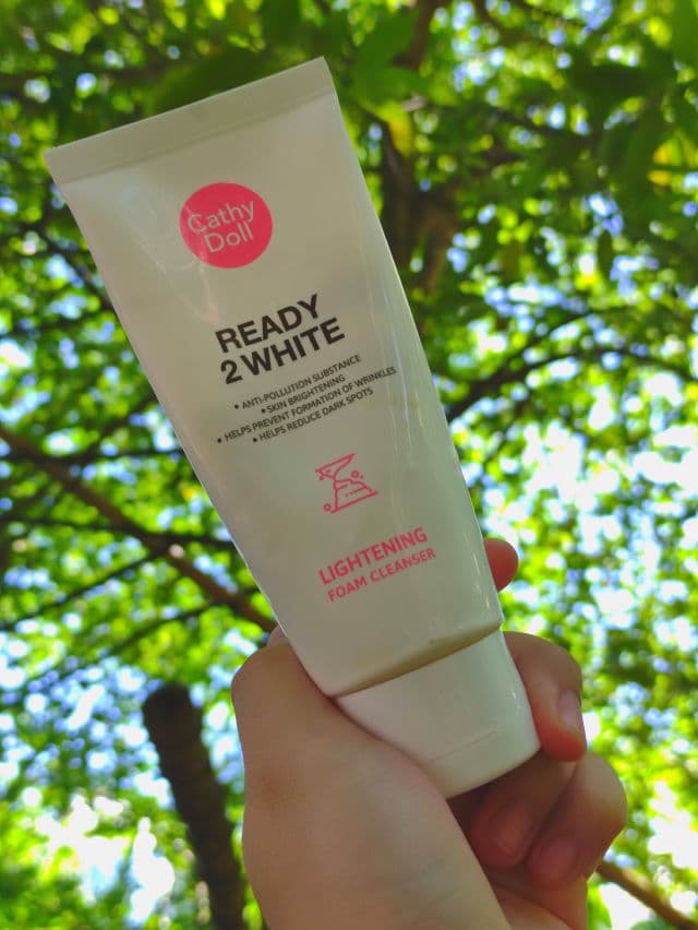 Cathy Doll Ready 2 White Lightening Foam Cleanser review photo by Trissss