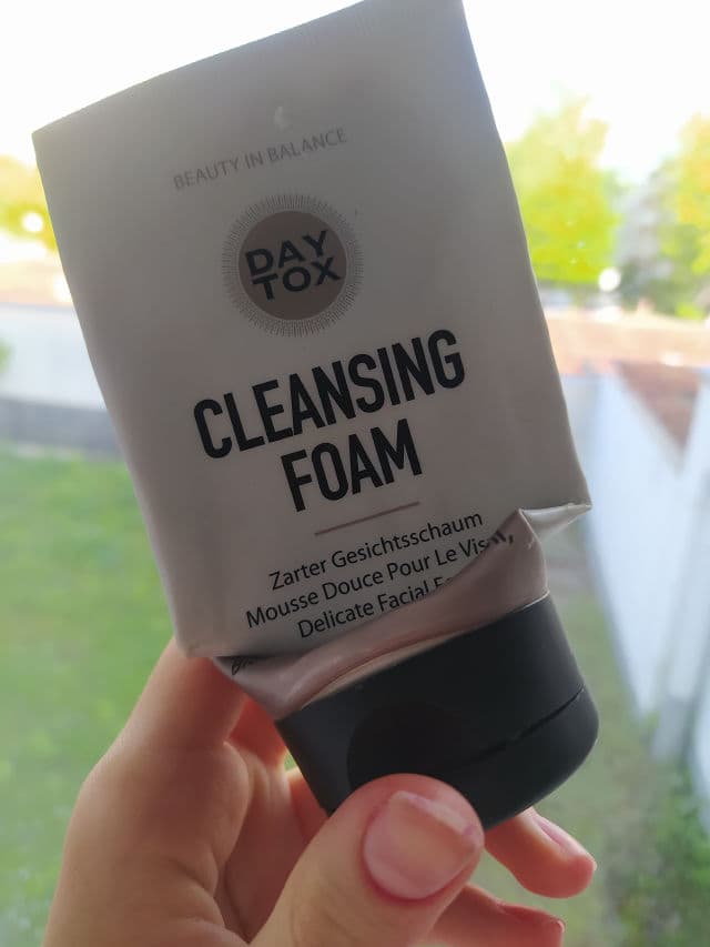 Daytox Cleansing Foam review photo by Trueskinbliss