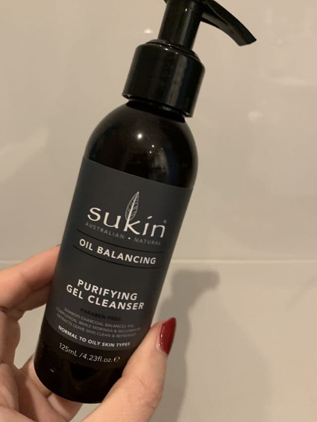 Sukin Oil Balancing Purifying Gel Cleanser review photo by Unadon
