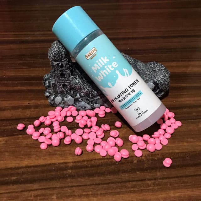 Fresh Skinlab Milk White Exfoliating Toner review photo by Skincarebuddy07
