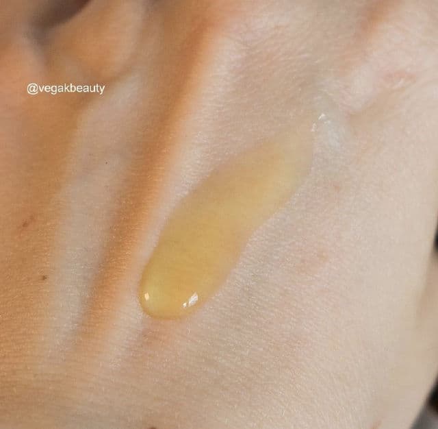 YEOUTH Retinol 2.5% Serum review photo by Veguya