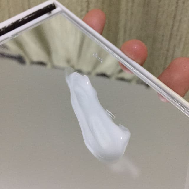 A.Stop Clear Balm (Moisturizer) review photo by Ver