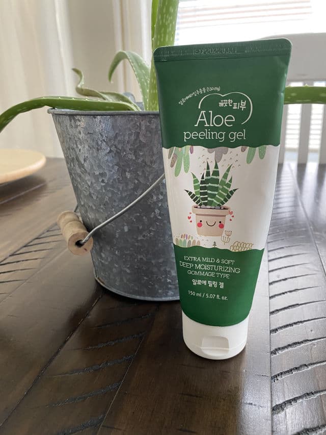 ESFOLIO Pure Skin Aloe Peeling Gel review photo by Veracity