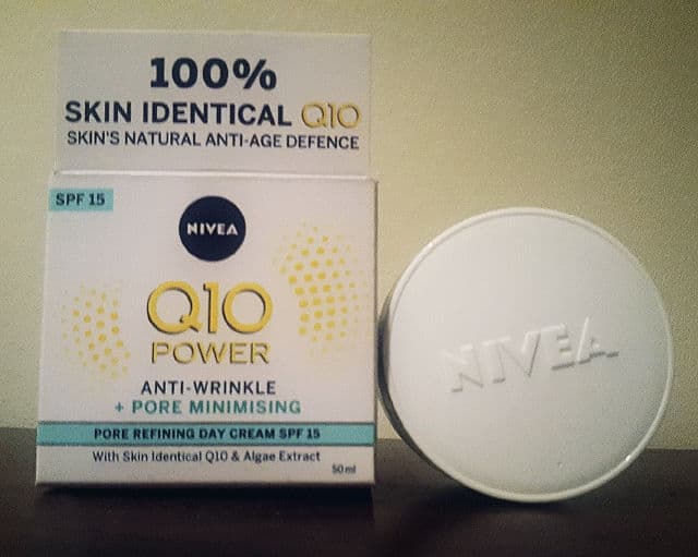 Nivea Q10 Power Light Day Cream SPF15 review photo by ViGa