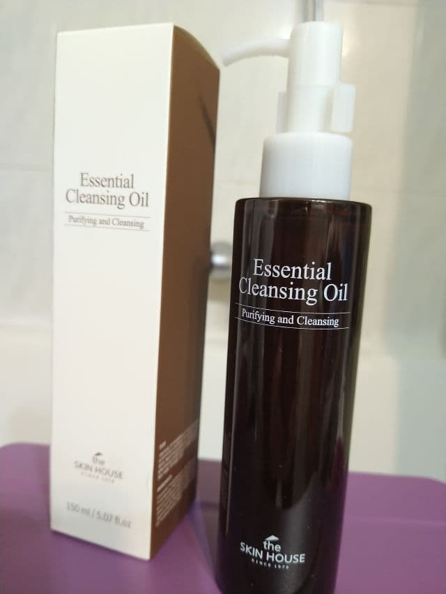 The Skin House Essential Cleansing Oil review photo by Ikkikorea