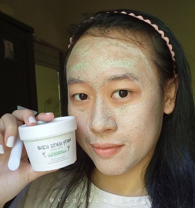 Saturday Looks Minty Gentle Scrub Face Mask review photo by vinskindiary