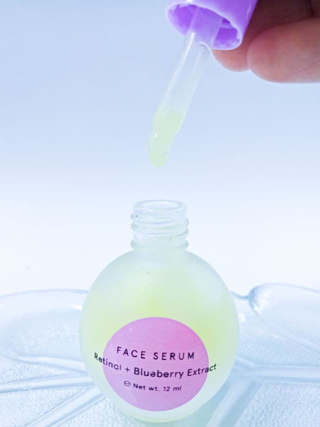 Dear Me Beauty Retinol + Blueberry Extract Face Serum review photo by Viviseptiyan