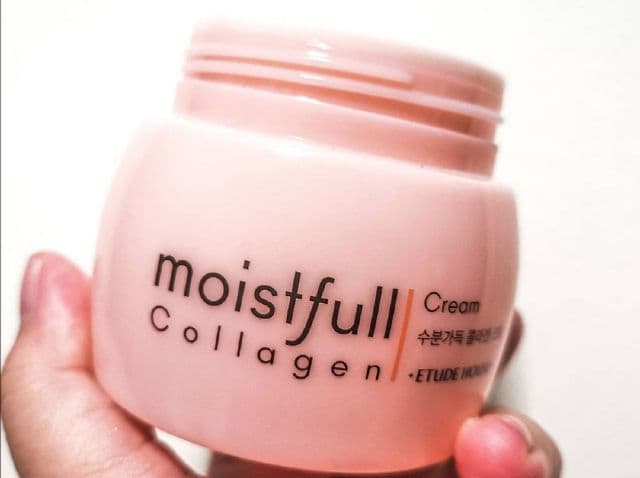 ETUDE Moistfull Collagen Cream review photo by Whitepaperboat