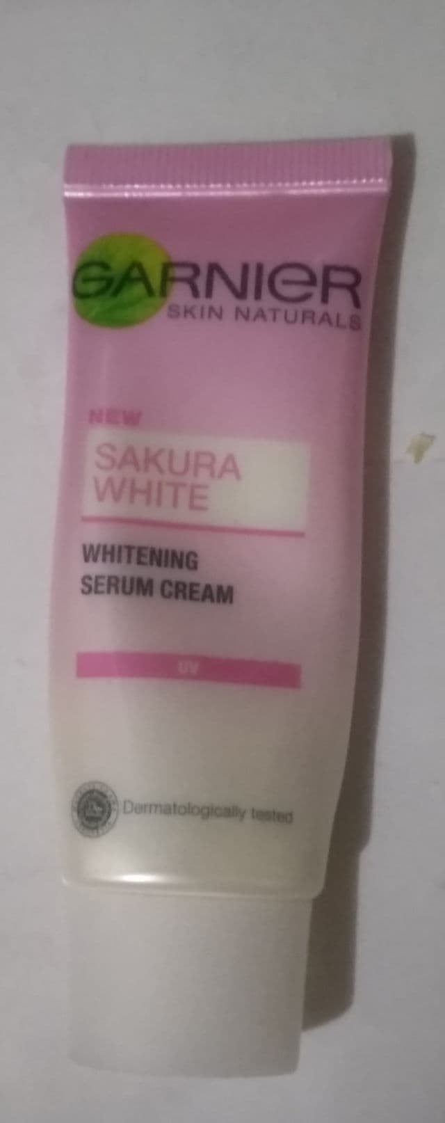 Garnier Sakura White Serum Cream review photo by WidyaPus