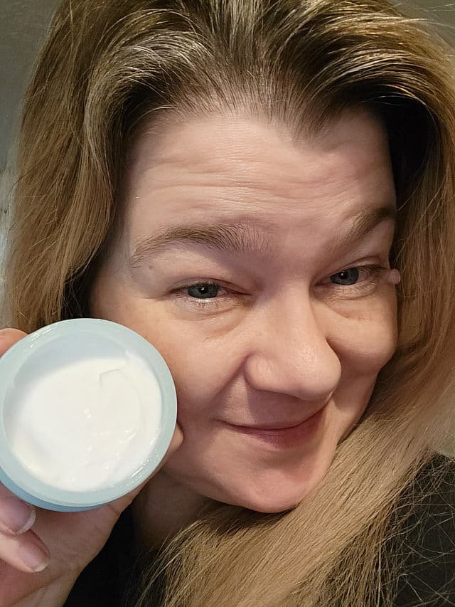 THANK YOU FARMER True Water Deep Moisture Cream EX review photo by WingedMonkeyQueen
