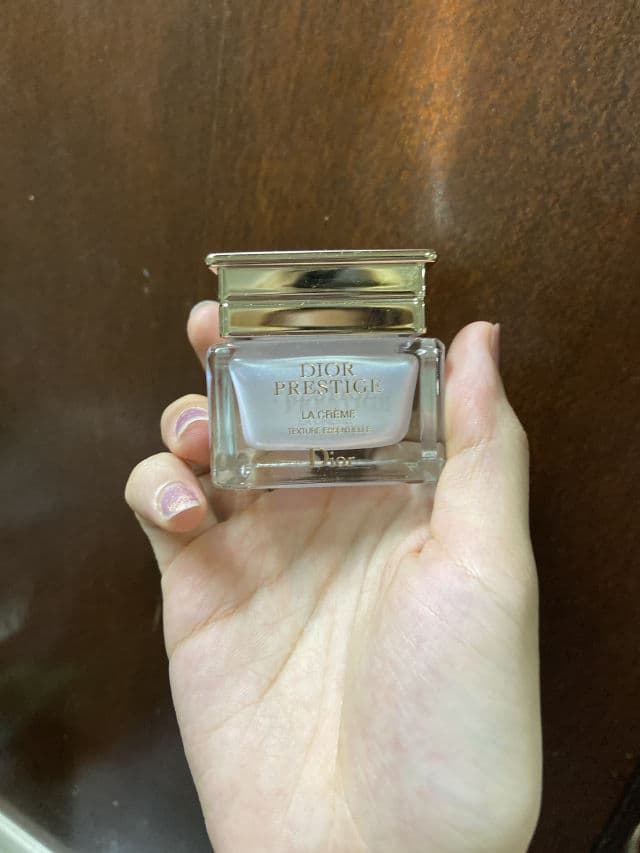 Dior Prestige La Crème - Texture Essentielle review photo by Winniewize
