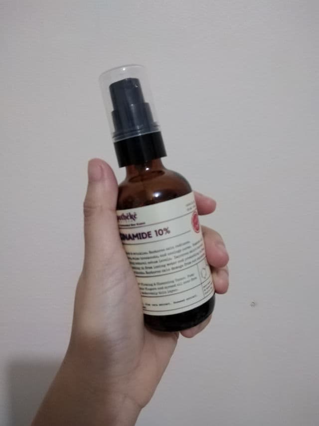 Apotheke Science Niacinamide 5% review photo by Yanacoro