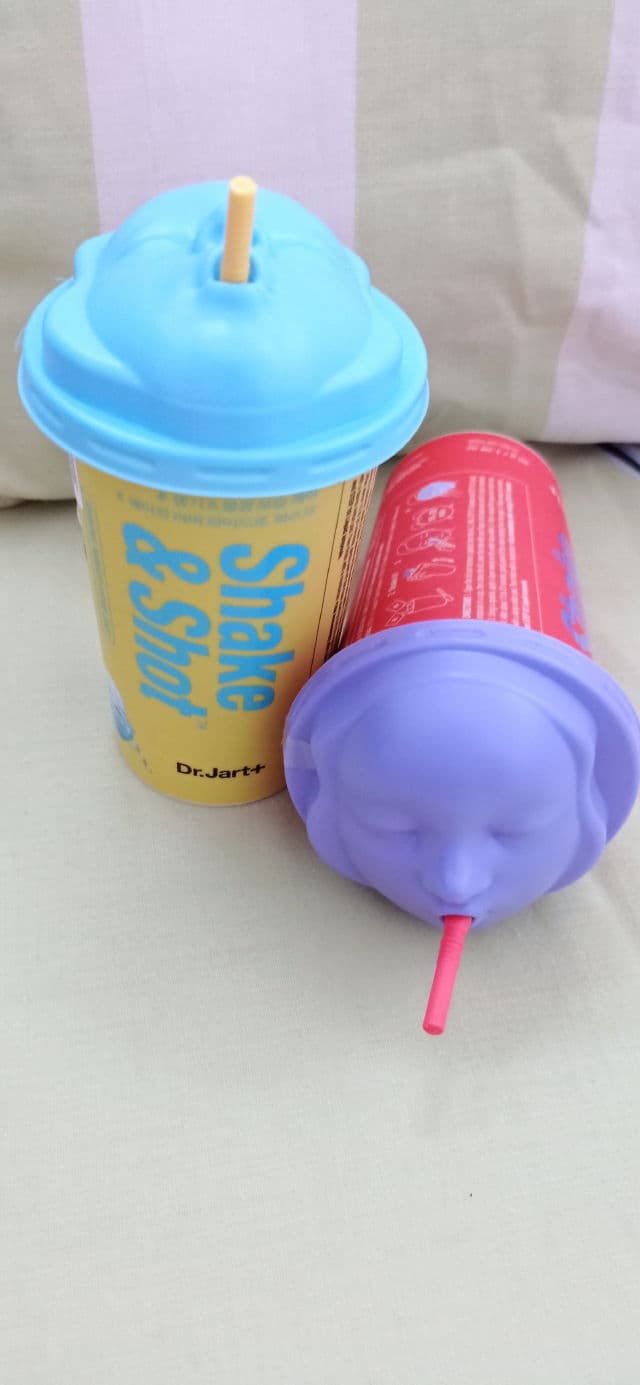 Dr. Jart+ Shake & Shot Rubber Mask Hydro review photo by YayaZain