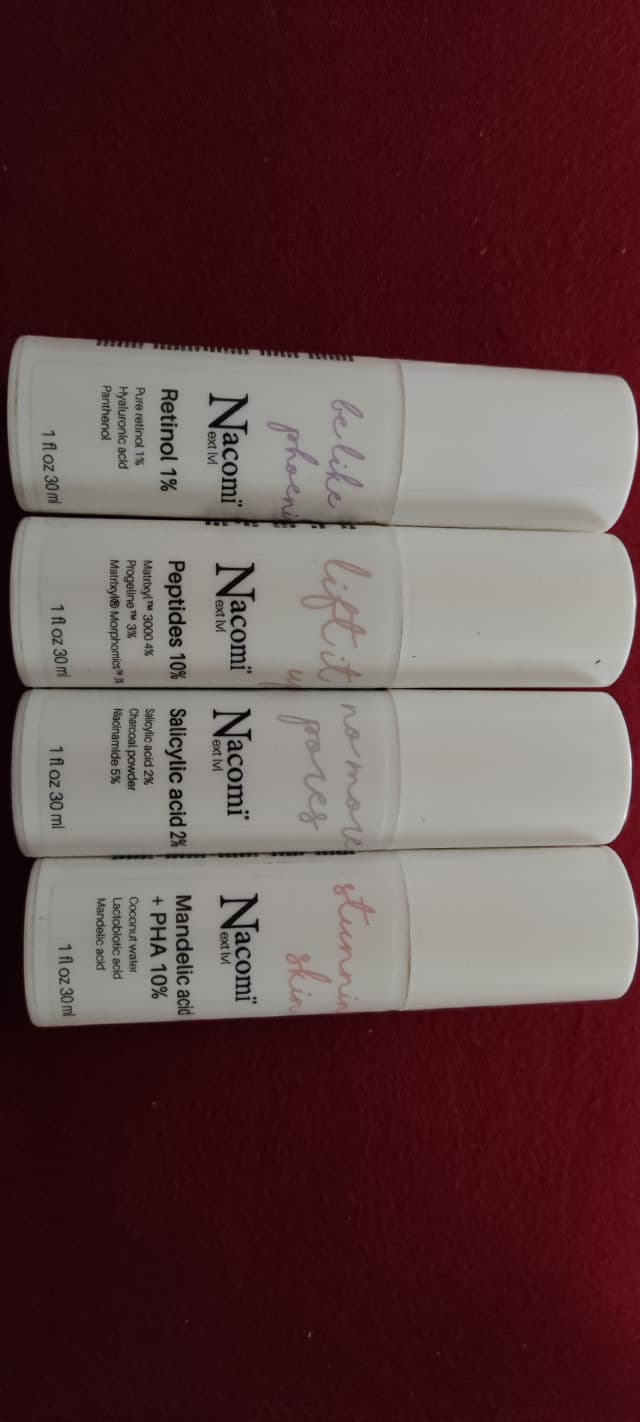 Nacomi Next Level Mandelic Acid + PHA 10% review photo by Yoru