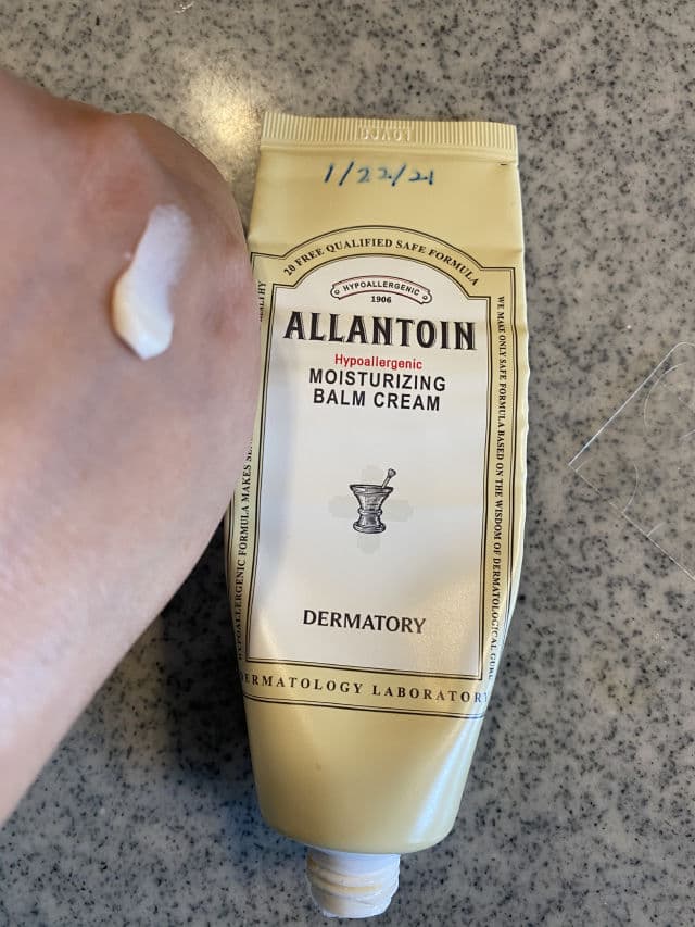 Dermatory Allantoin Hypoallergenic Moisturizing Cream review photo by Yunny