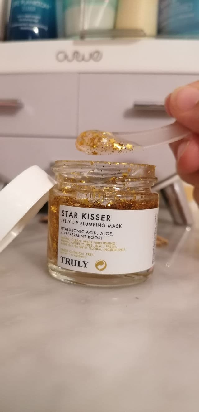 Truly Star Kisser Lip Plumping Mask review photo by ZoeLu