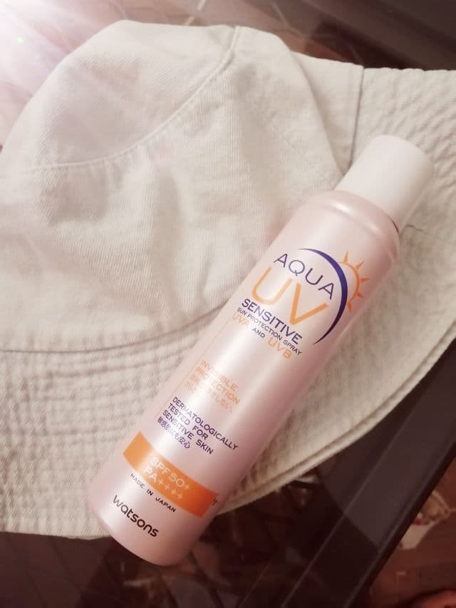 Watsons Aqua UV Sensitive Sun Protection Spray UVA and UVB review photo by Masktery