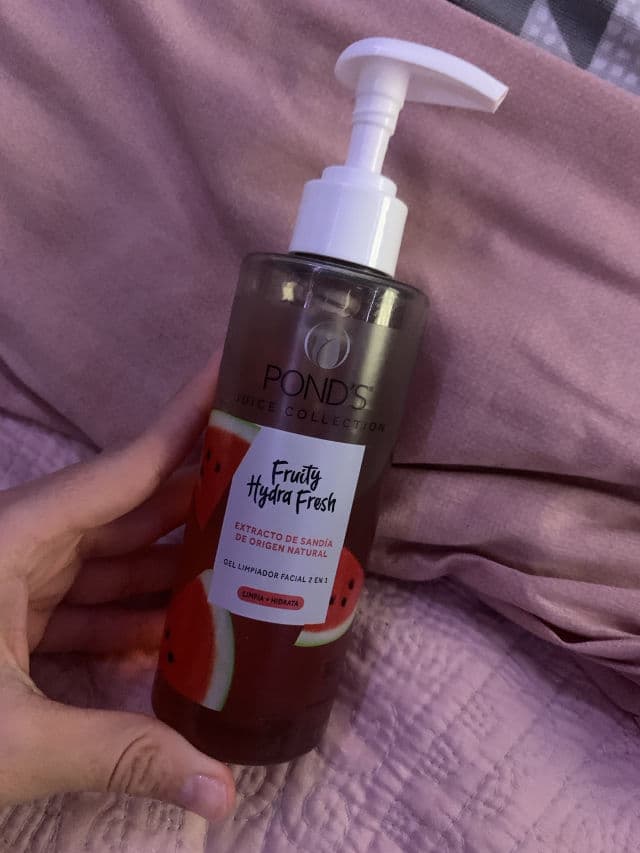 Pond's Fruity Hydra Fresh Limpiador Facial Con Extracto De Sandía review photo by whoisvick124
