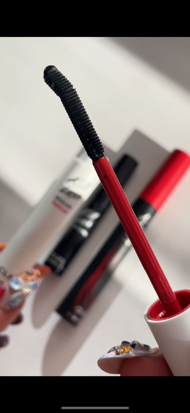 Clio Kill Lash Superproof Mascara Holiday Gift Set review photo by beautyaestheticee