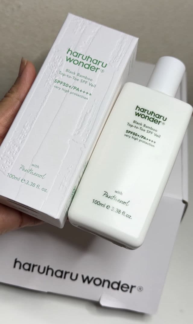 HaruHaru WONDER Black Bamboo Top-to-Toe SPF Veil SPF50+ PA++++ review photo by Tashy
