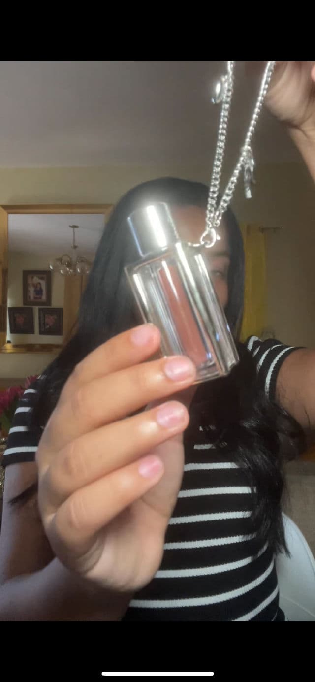 Entropy Makeup #2340C Frill review photo by cinthianicolevasquez