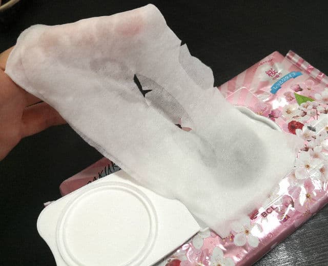 Saborino Morning Care Face Mask (Cherry Blossom) review photo by kaoriskincarejournal