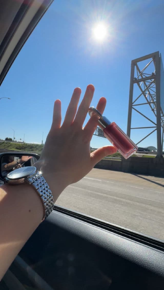 Entropy Makeup #4099C Beryl Charm review photo by LYAZZATELLO