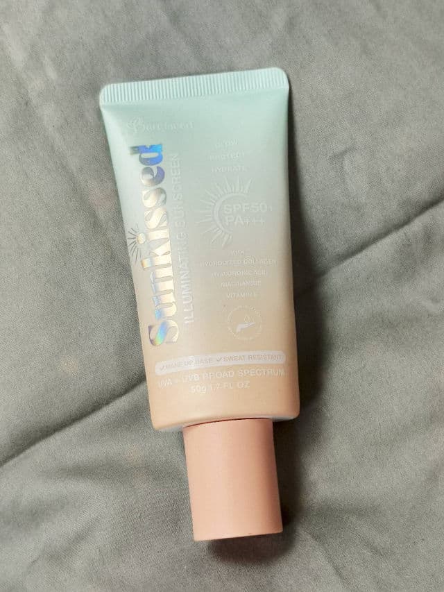 Simply HUE Barefaced Sunkissed Illuminating Sunscreen SPF 30 PA +++ review photo by PickyGlay