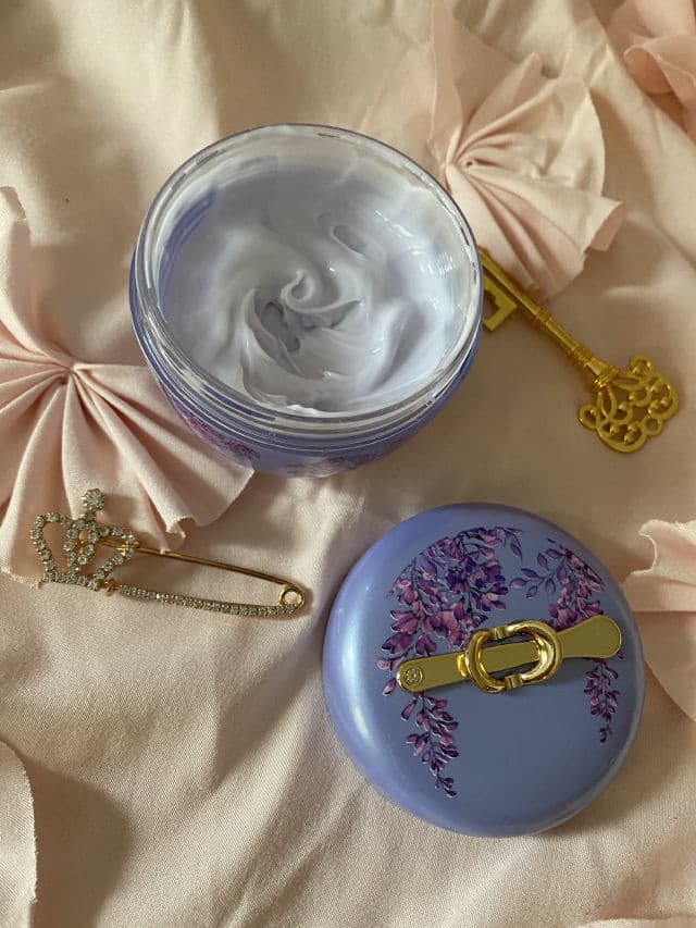 Tatcha The Dewy Skin Cream review photo by theskincarequeen