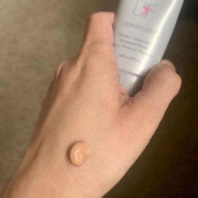 DERMAFLASH Daily Defense Broad Spectrum SPF 50+ review photo by abc1111