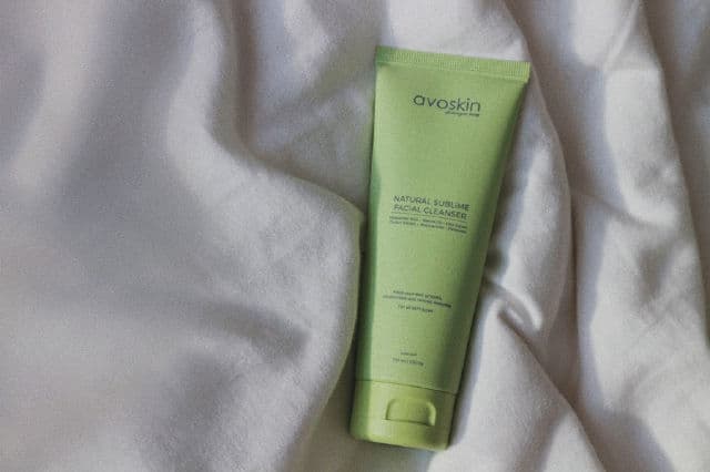 Avoskin Natural Sublime Facial Cleanser review photo by adiliatr