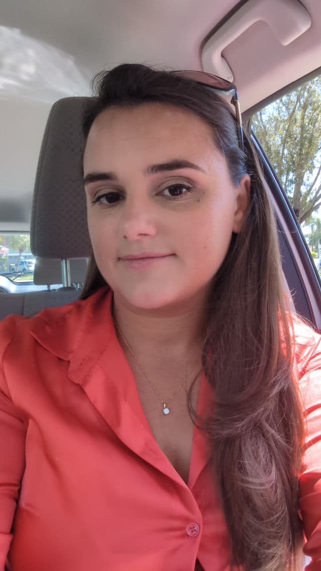 Moroccanoil Dry Scalp Treatment review photo by jenni5