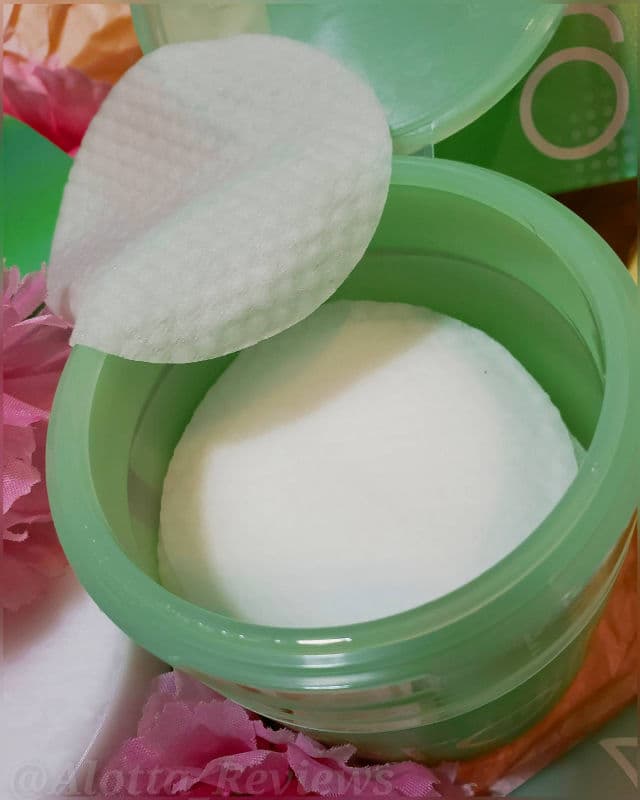 Banila Co. Clean it Zero Green Peel Toner Pad review photo by AlottaxReviews