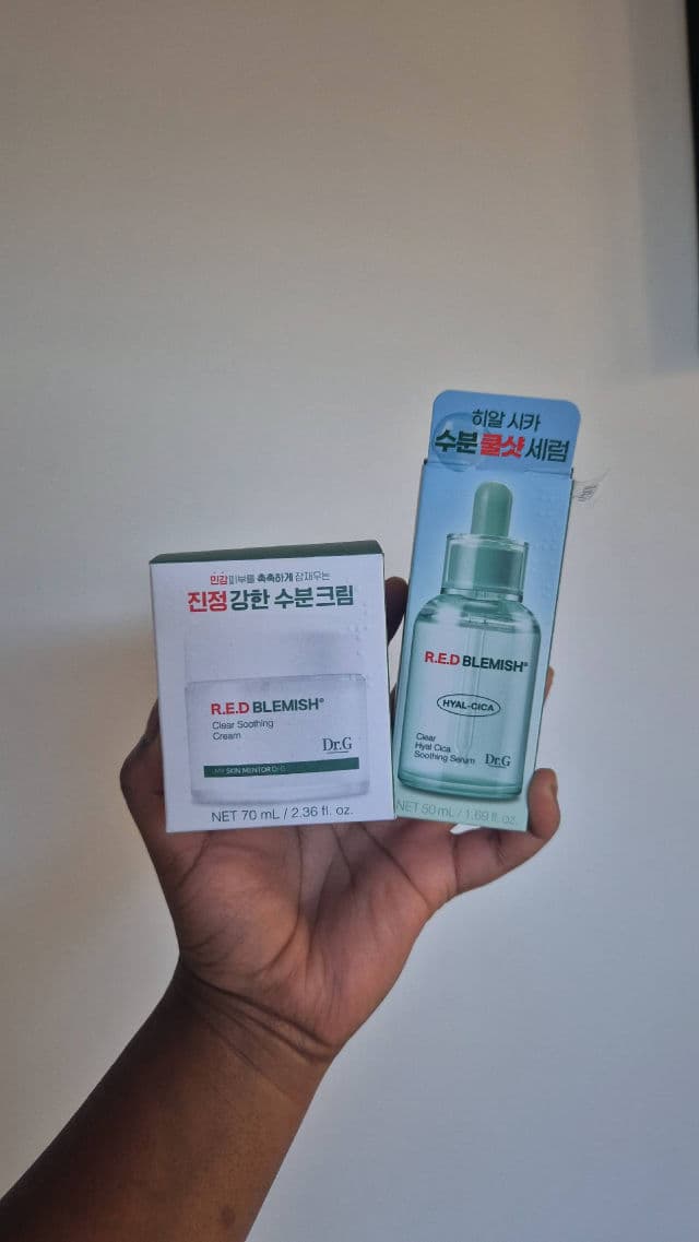 DR.G Red Blemish Clear Hyal Cica Soothing Serum review photo by Vimbai