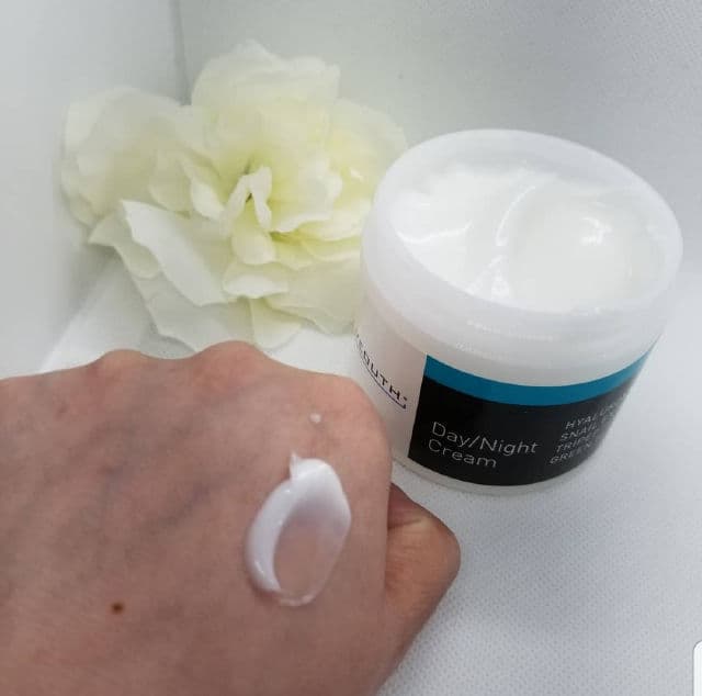 YEOUTH Day / Night Moisturizer review photo by afshin
