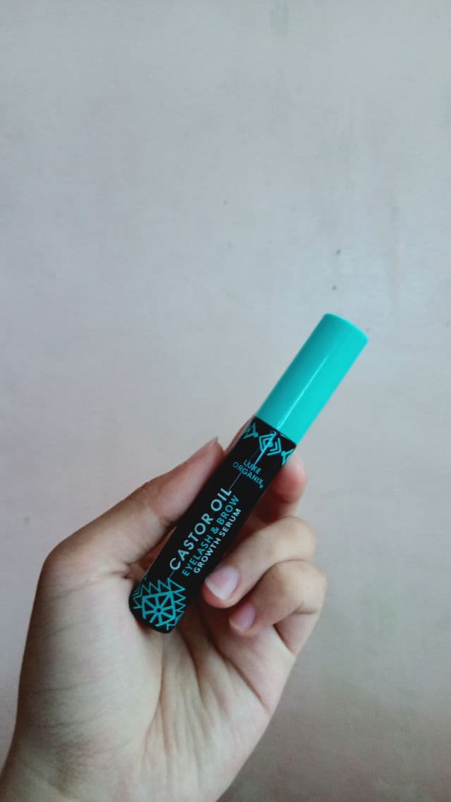 Luxe Organix Castor Oil Mascara Serum review photo by airrrrrr